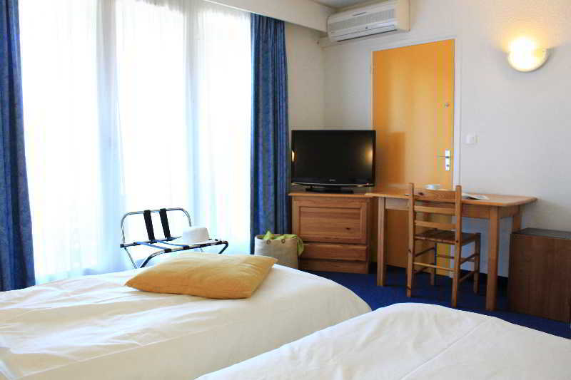 The Originals Boutique, Hotel Admiral'S, Les Sables-D'Olonne Exterior photo