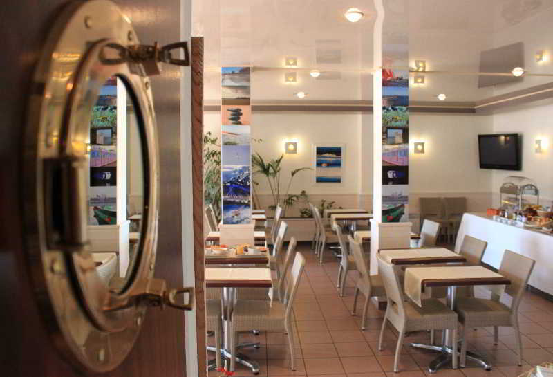The Originals Boutique, Hotel Admiral'S, Les Sables-D'Olonne Exterior photo